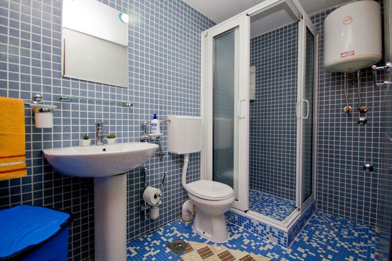 דוברה וודה Apartments Dora מראה חיצוני תמונה